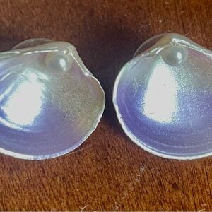 Cute shell earrings with faux pearl